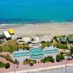 Risus Park אלאניה