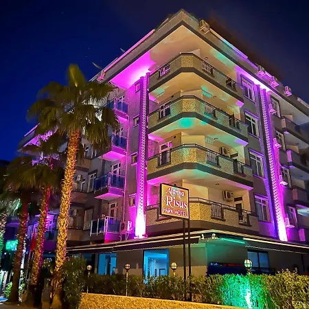 מלון Risus Park 3*