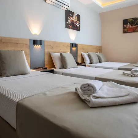 Risus Park 3* 阿拉尼亚