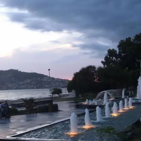 Risus Park 호텔 3*